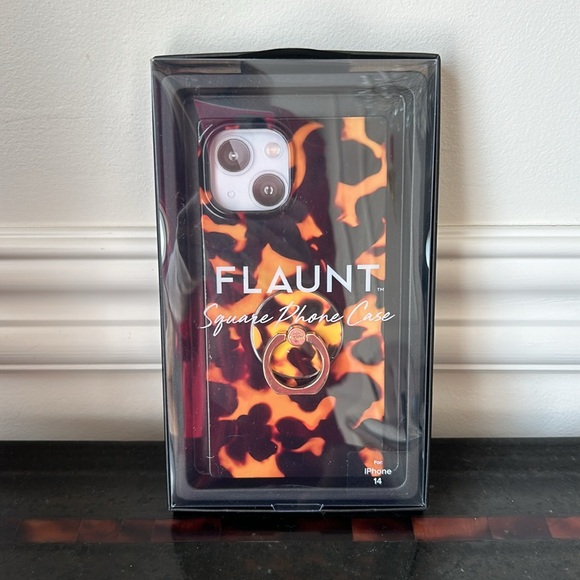 IPHONE CASE 14 and PHONE GRIP - Picture 2 of 7